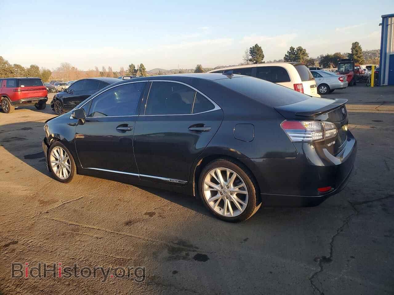 2010 LEXUS HS - VIN: JTHBB1BA1A2019918 - Photo 2