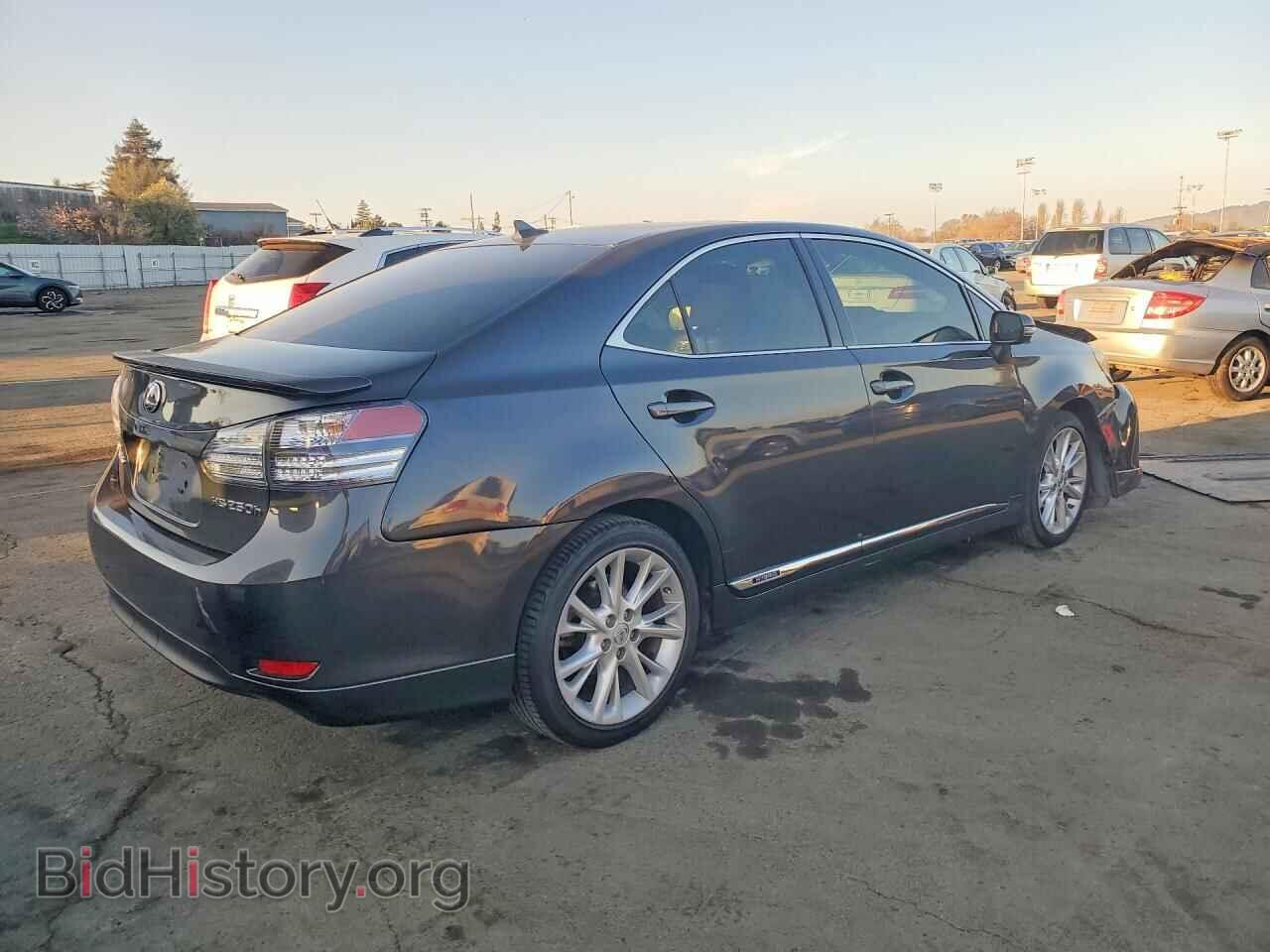 2010 LEXUS HS - VIN: JTHBB1BA1A2019918 - Photo 3