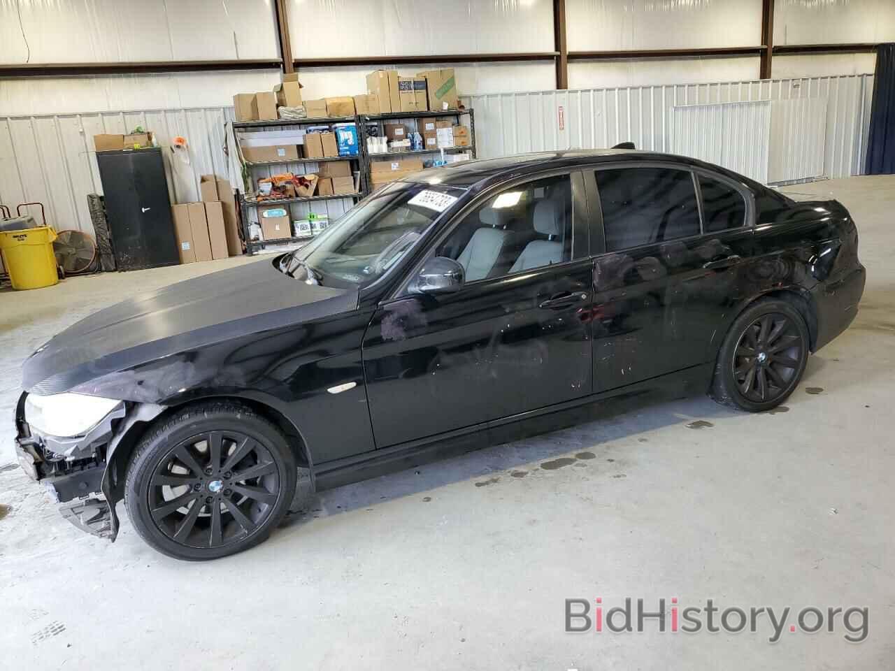 Photo WBAPH7G52BNN03954 - BMW 3 SERIES 2011