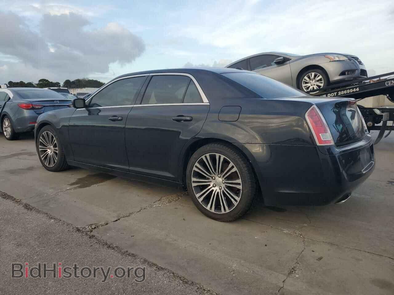 2012 CHRYSLER 300 - VIN: 2C3CCABGXCH256932 - Фото 2