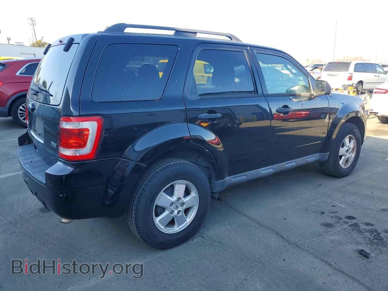 2012 FORD ESCAPE - VIN: 1FMCU0DG9CKB69897 - Фото 3