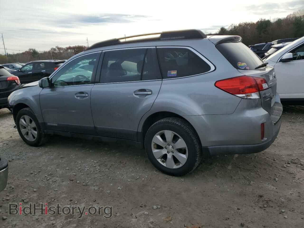2011 SUBARU OUTBACK - VIN: 4S4BRBCC3B3362563 - Photo 2