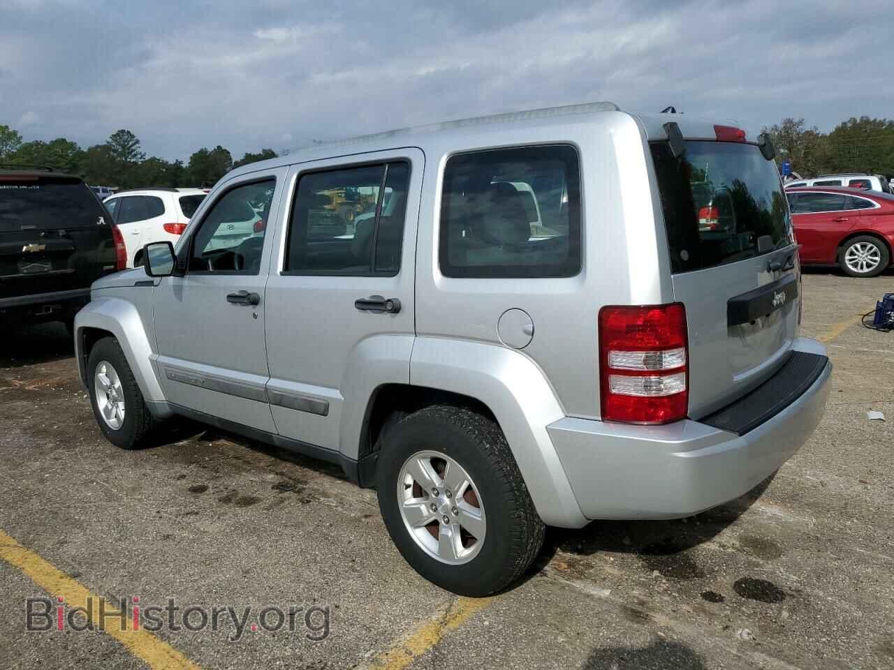 2011 JEEP LIBERTY - VIN: 1J4PP2GK3BW580352 - Фото 2