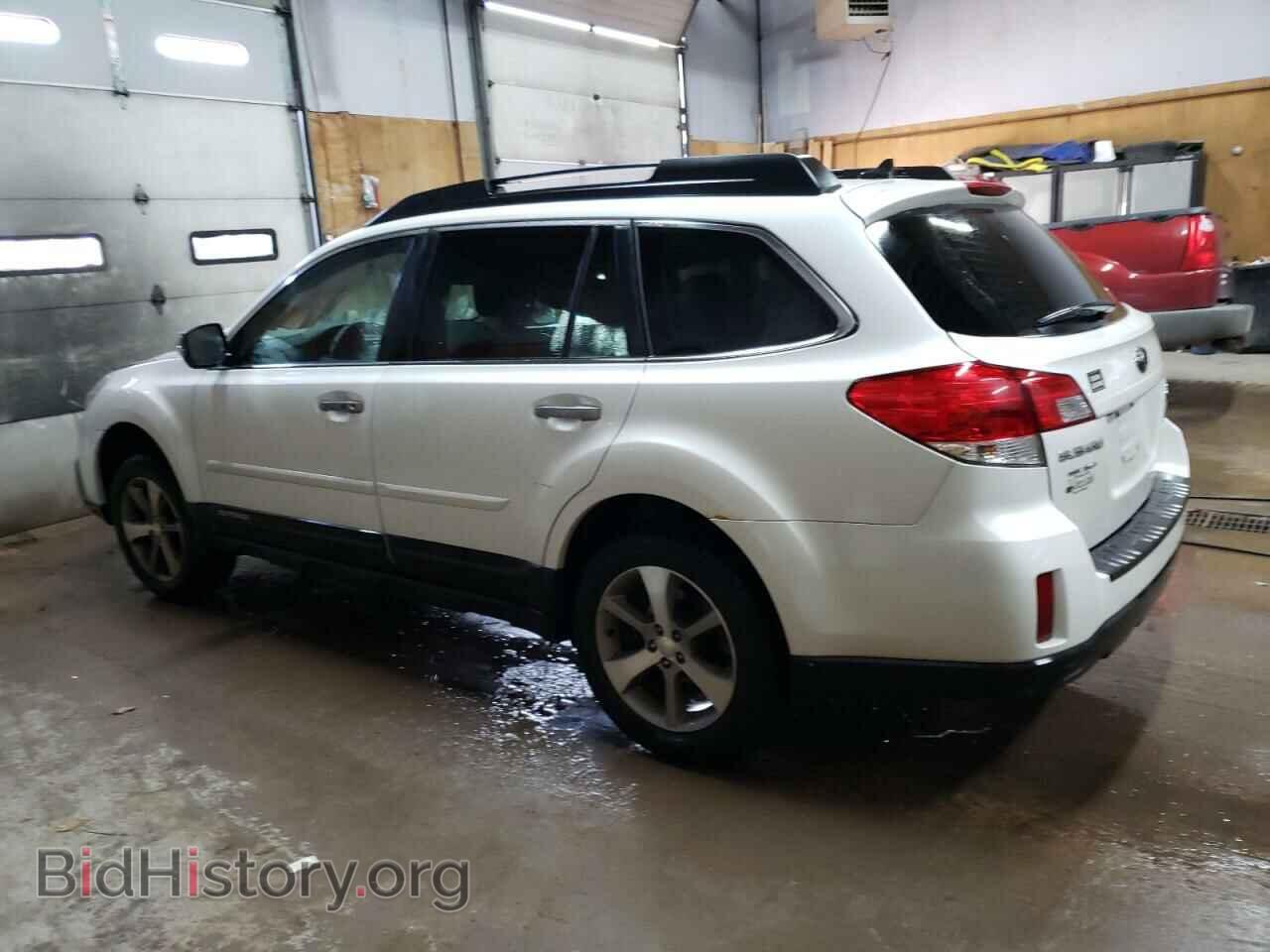 2014 SUBARU OUTBACK - VIN: 4S4BRBPC4E3328369 - Фото 2