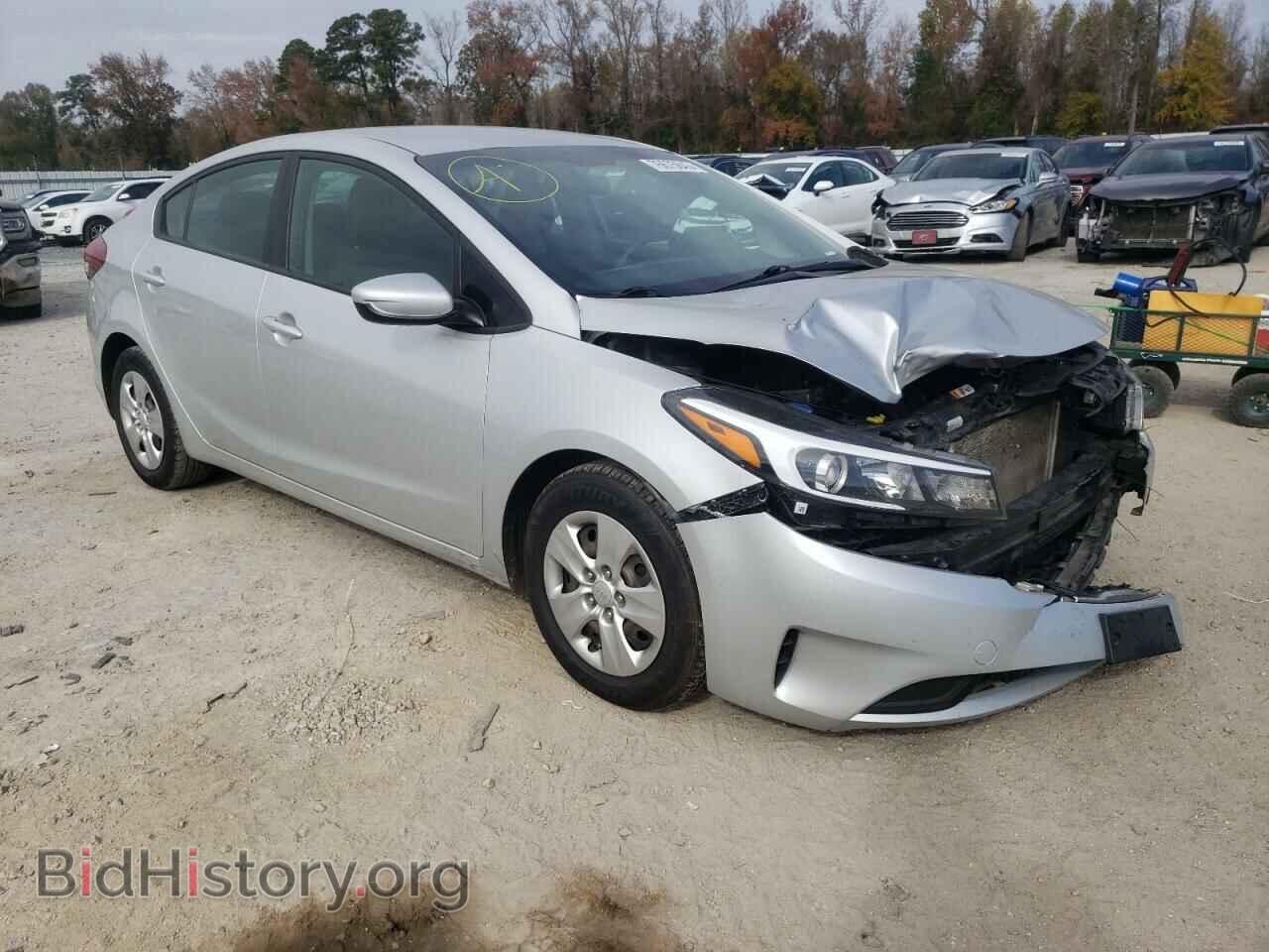 2017 KIA FORTE - VIN: 3KPFK4A75HE102713 - Фото 4