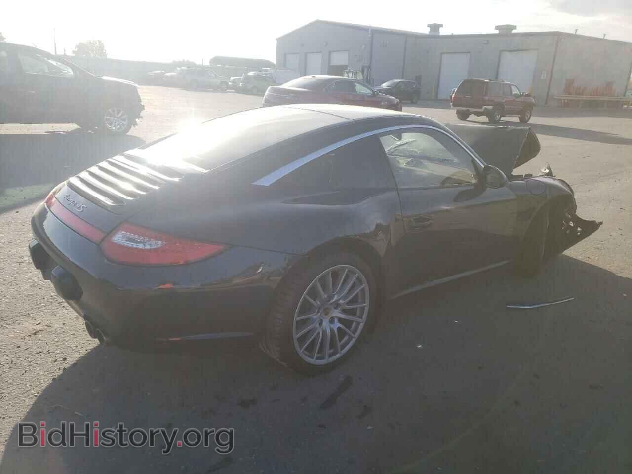 2011 PORSCHE 911 - VIN: WP0BB2A91BS733080 - Фото 3