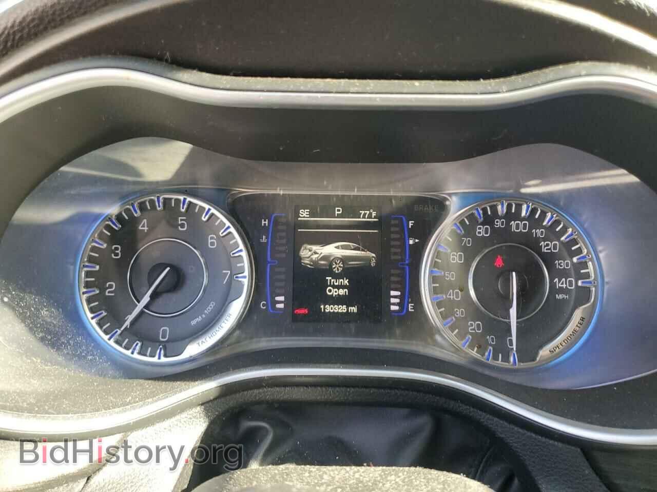 2015 CHRYSLER 200 - VIN: 1C3CCCAB2FN631452 - Фото 9