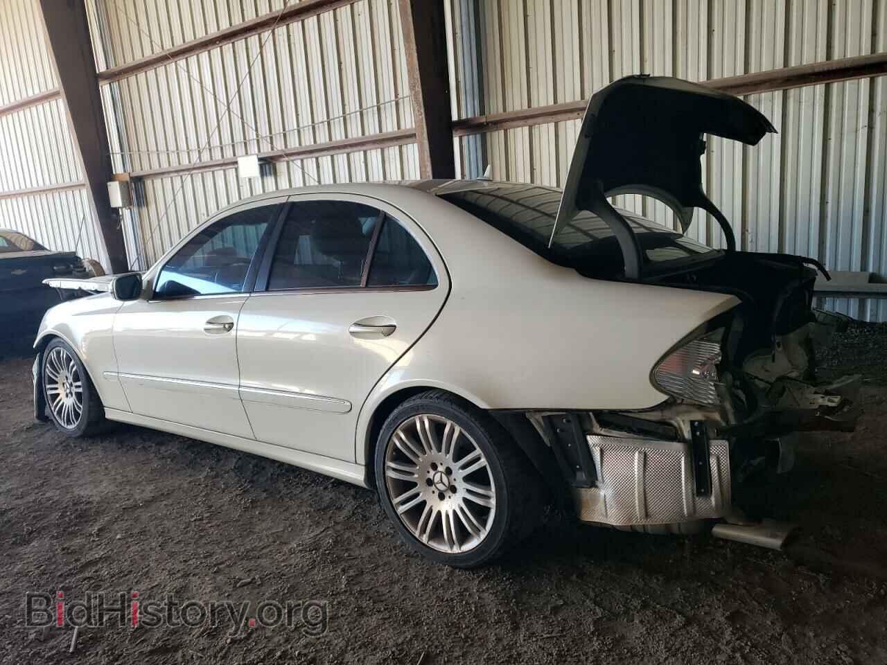 2007 MERCEDES-BENZ E-CLASS - VIN: WDBUF56X77B068004 - Фото 2