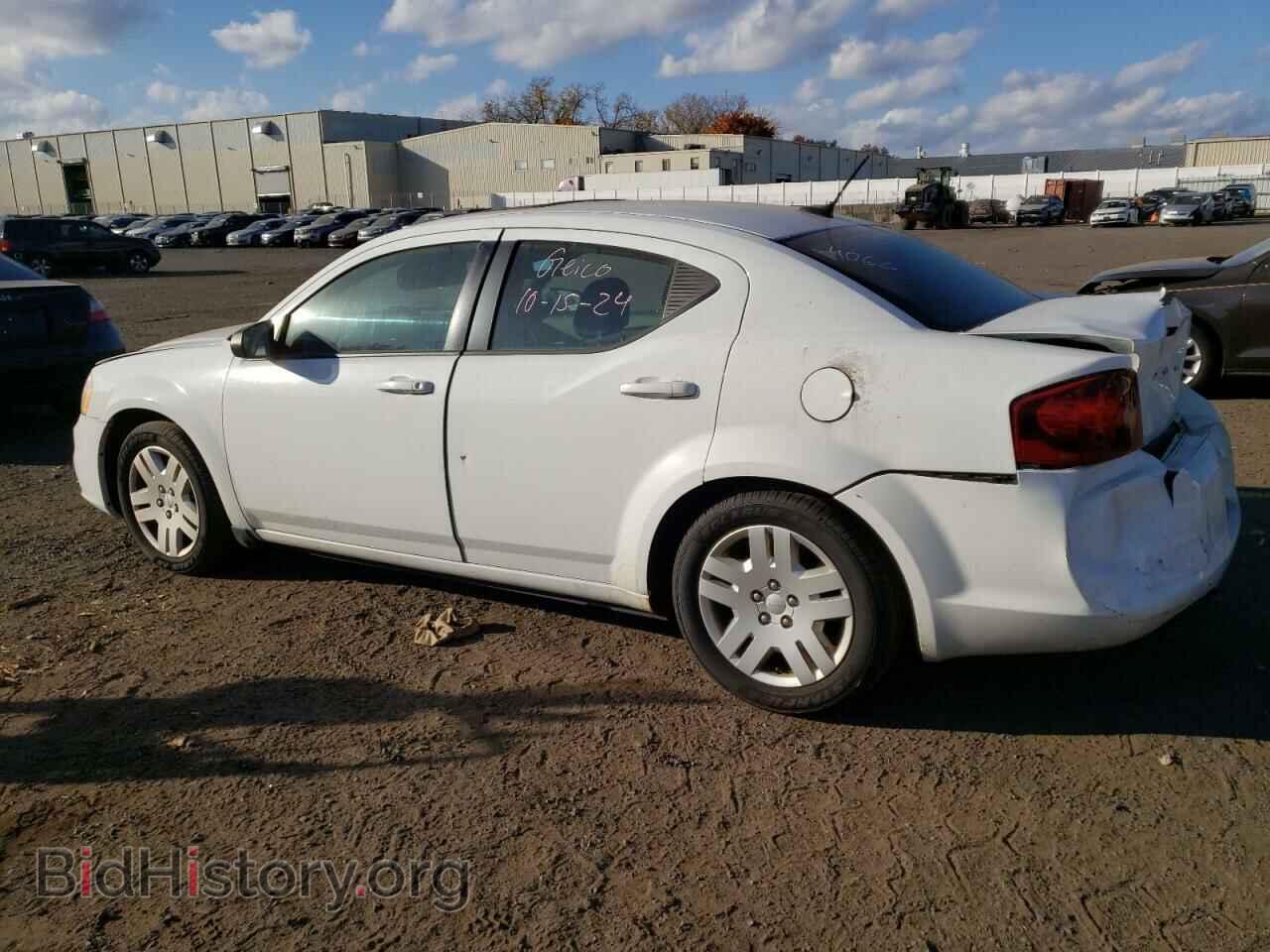 2011 DODGE AVENGER - VIN: 1B3BD4FB0BN624921 - Photo 2
