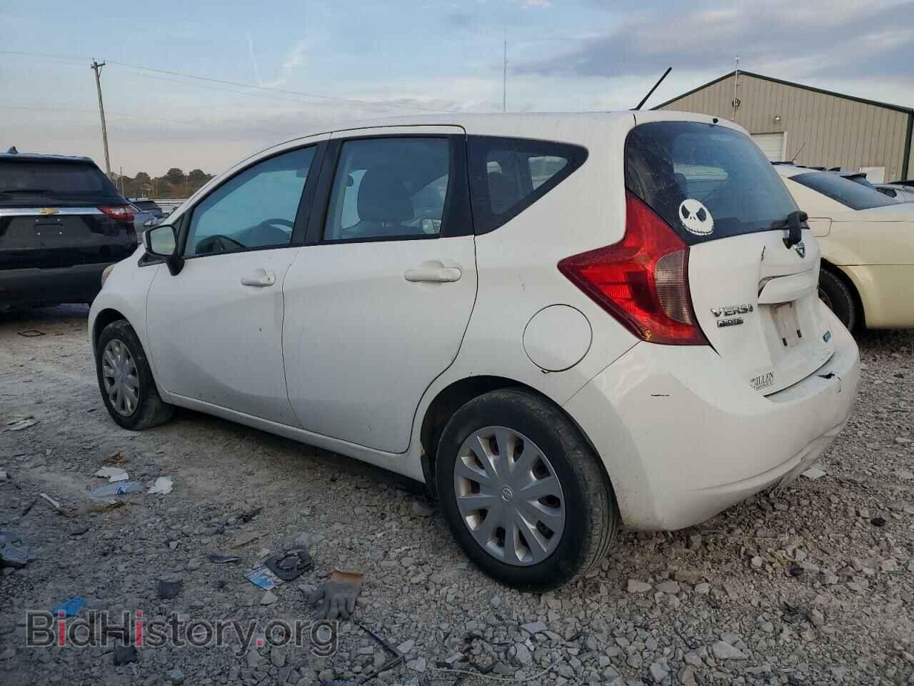 2015 NISSAN VERSA - VIN: 3N1CE2CP9FL445368 - Фото 2