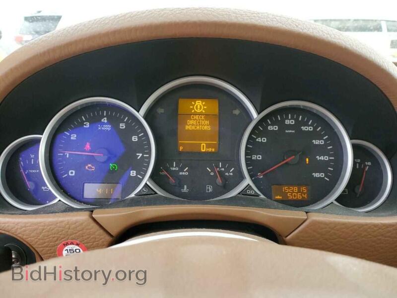 2010 Porsche CAYENNE (VIN WP1AB2AP1ALA51138) — photo 9 of 13