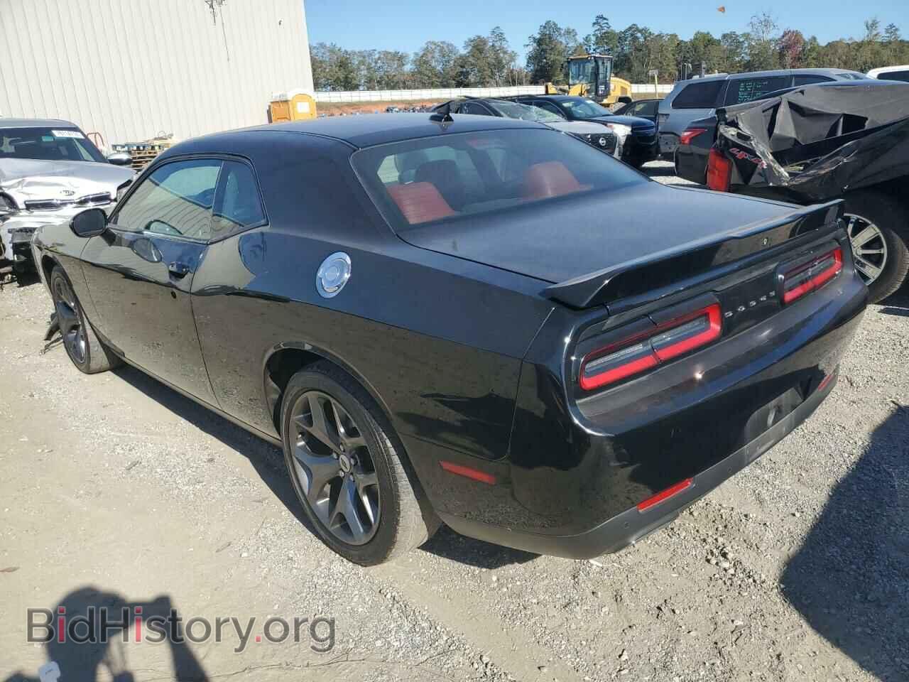 2017 DODGE CHALLENGER - VIN: 2C3CDZAG5HH502080 - Фото 2
