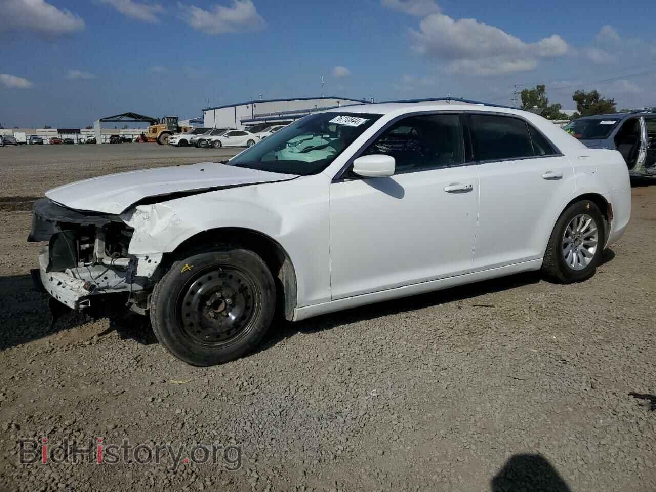Фотография 2C3CCAAG1FH876204 - CHRYSLER 300 2015