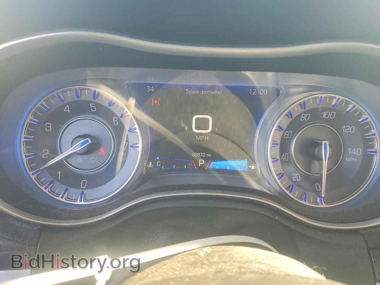 2017 CHRYSLER 300 - VIN: 2C3CCARG9HH624224 - Фото 9