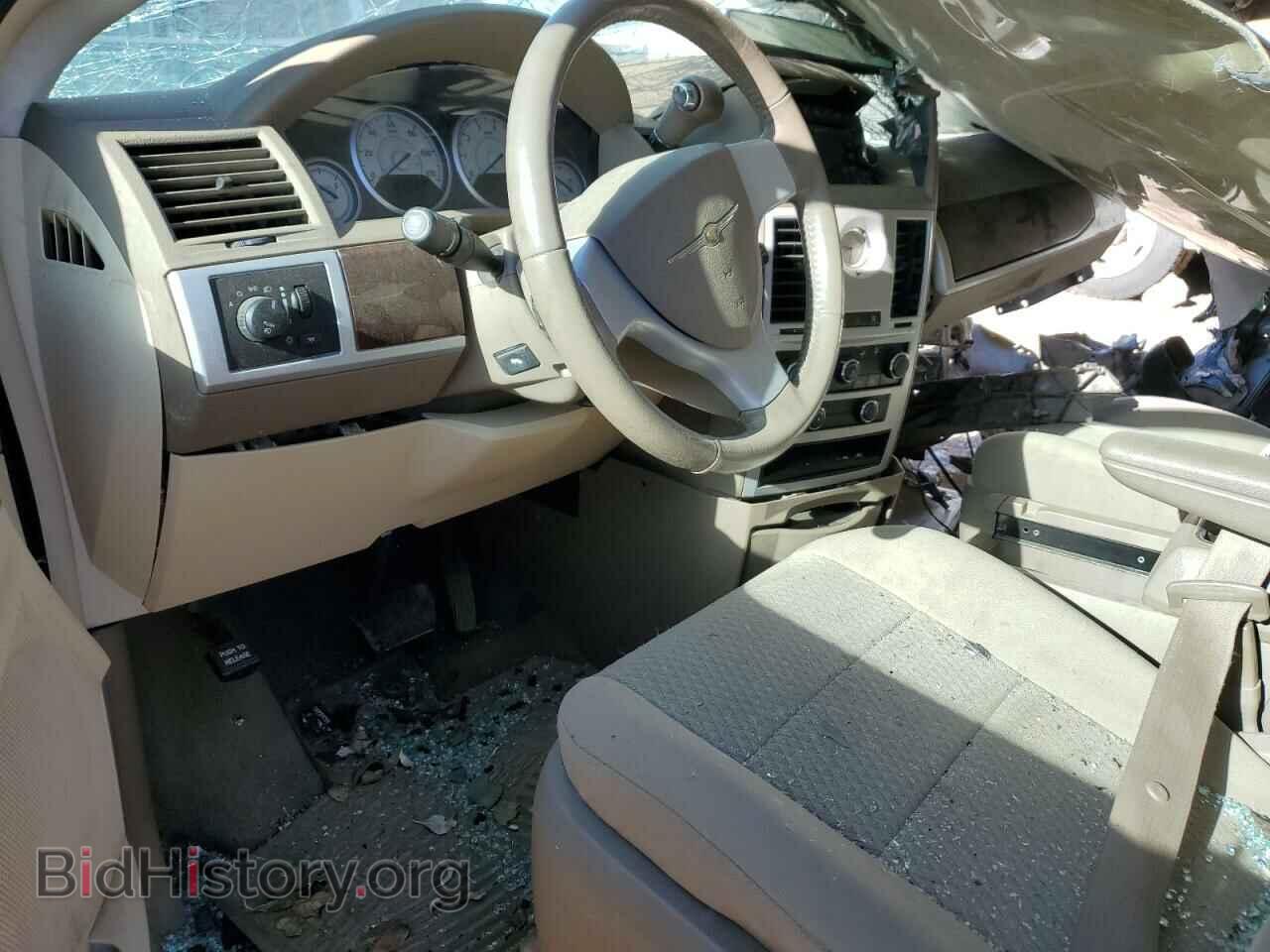 2010 CHRYSLER MINIVAN - VIN: 2A4RR5D1XAR427748 - Photo 8