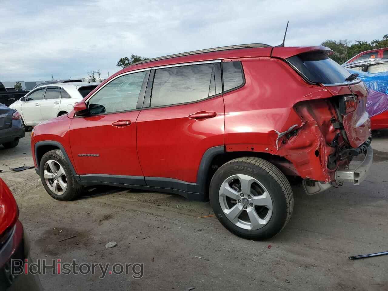 2018 JEEP COMPASS - VIN: 3C4NJCBB1JT186557 - Фото 2