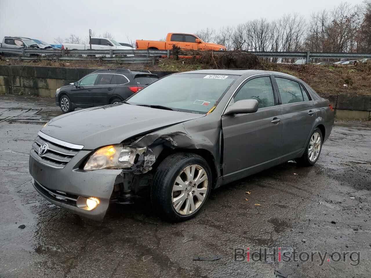 Photo 4T1BK36B56U111573 - TOYOTA AVALON 2006