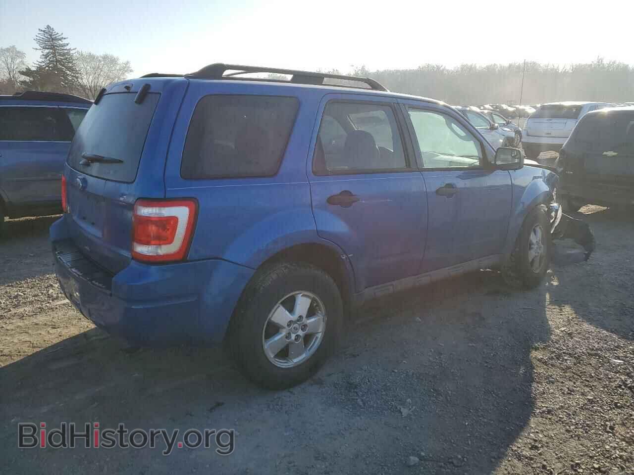 2011 FORD ESCAPE - VIN: 1FMCU9D79BKA78437 - Фото 3