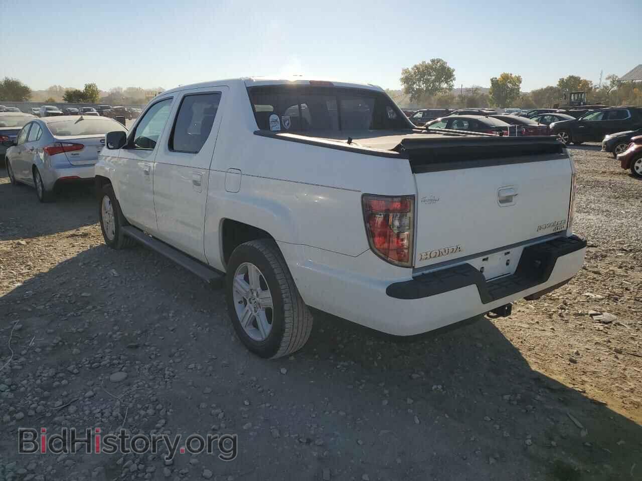 2014 HONDA RIDGELINE - VIN: 5FPYK1F59EB001735 - Фото 2