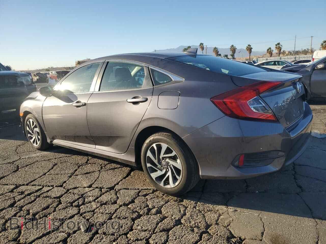 2017 HONDA CIVIC - VIN: 2HGFC2F73HH560976 - Фото 2