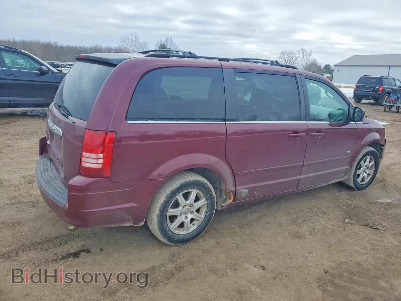 2008 CHRYSLER MINIVAN - VIN: 2A8HR54P98R794343 - Фото 3