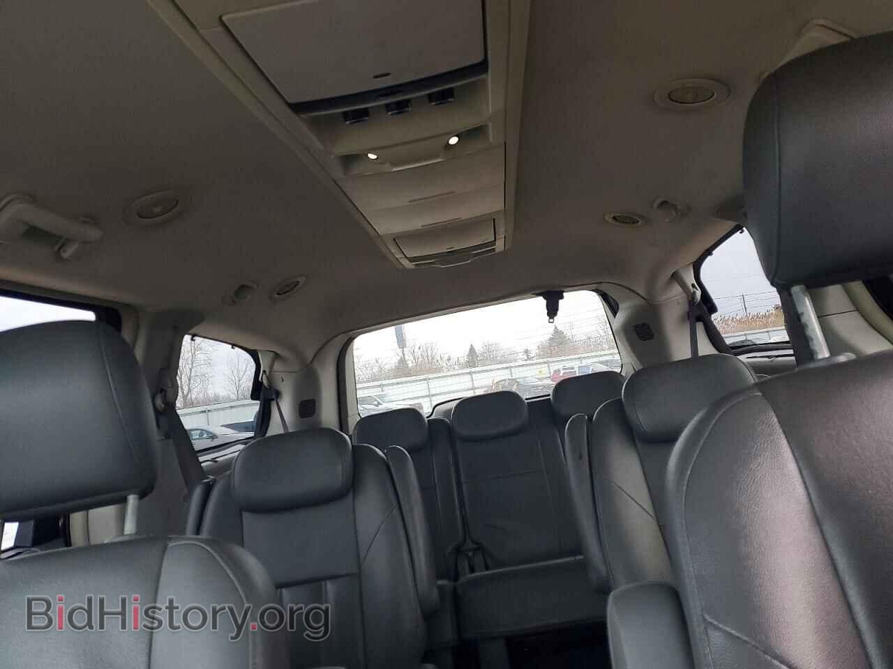 2008 CHRYSLER MINIVAN - VIN: 2A8HR54P98R794343 - Фото 10