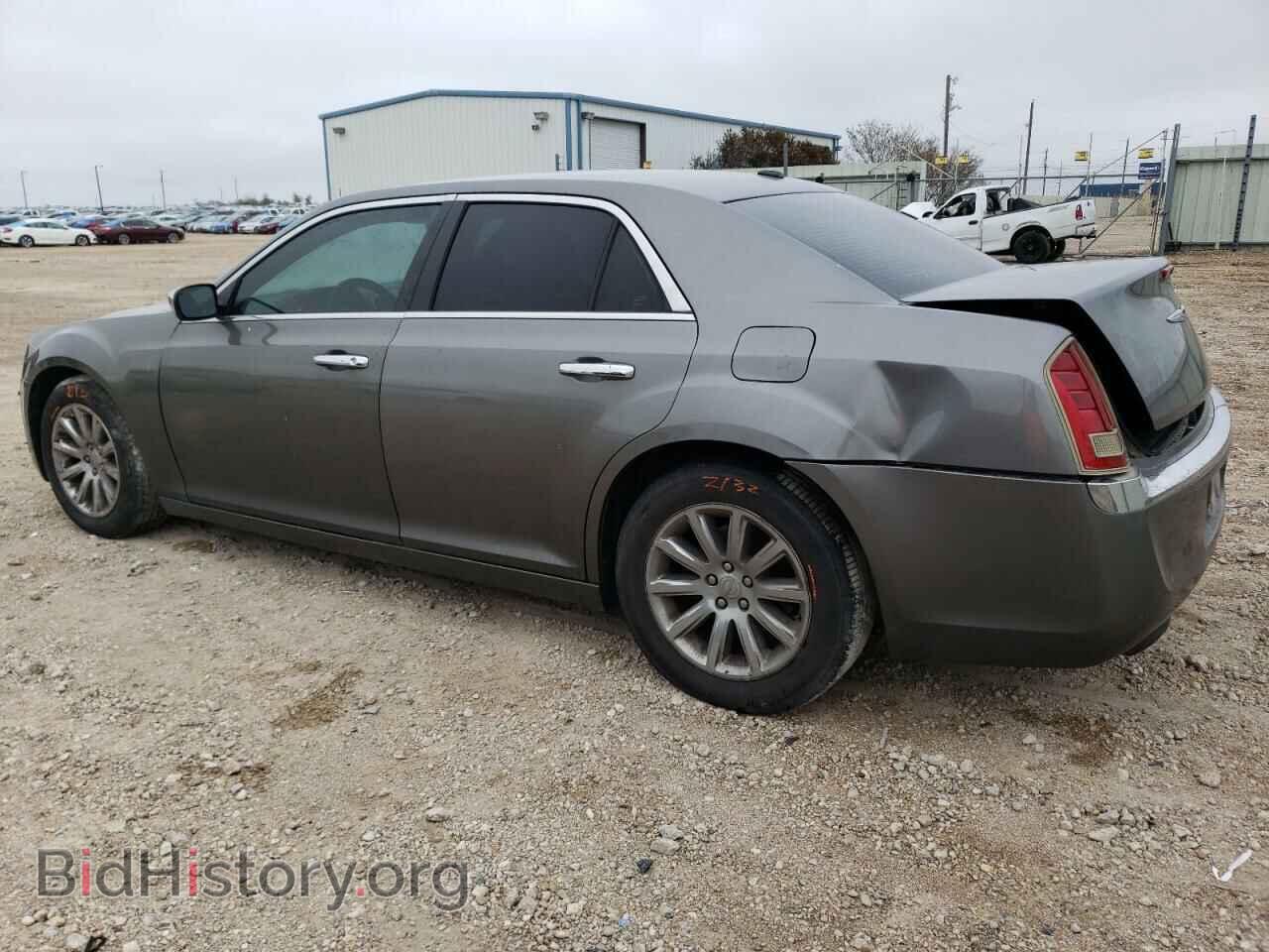 2012 CHRYSLER 300 - VIN: 2C3CCACG3CH205867 - Фото 2