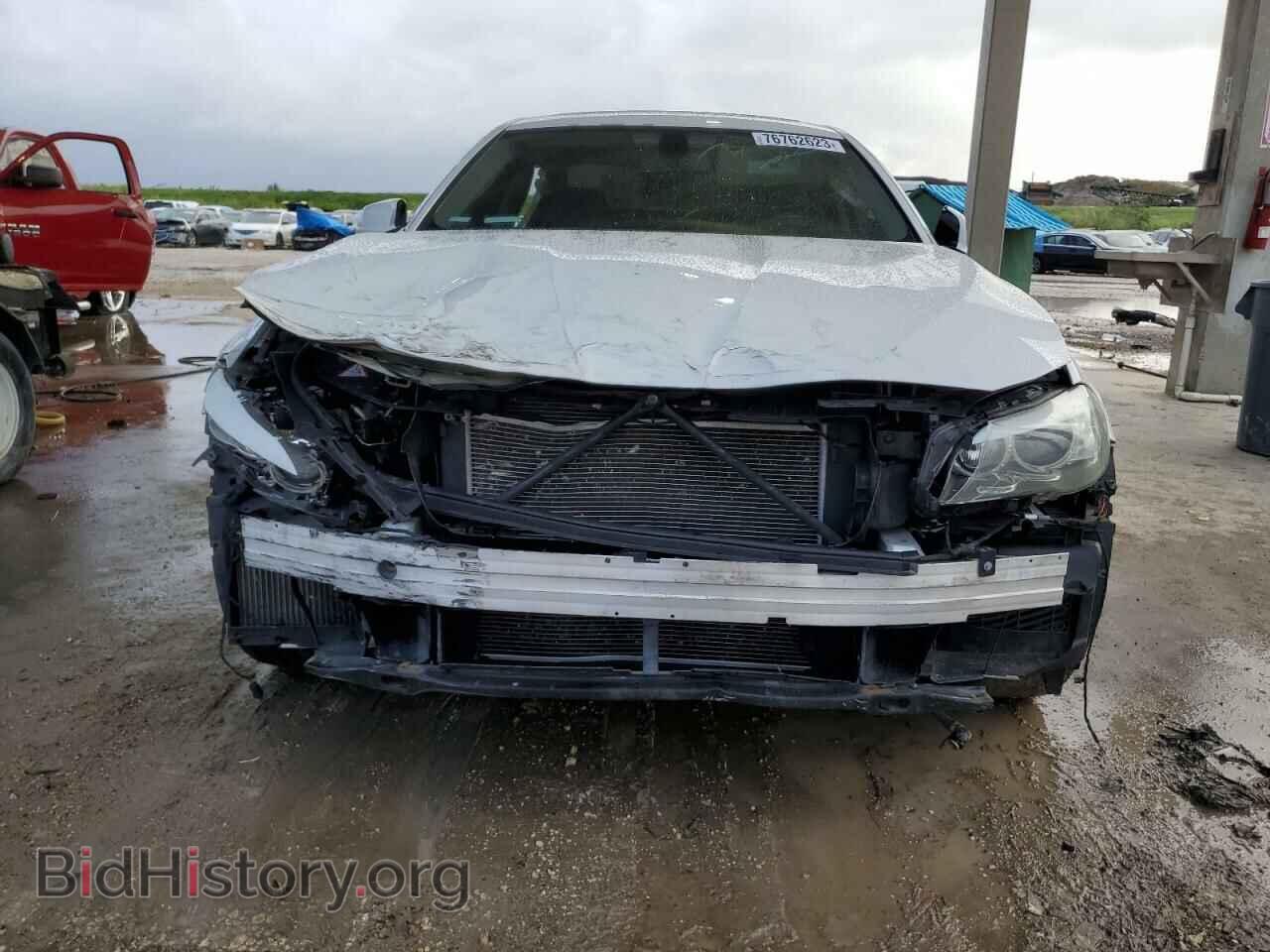 2011 BMW 5 SERIES - VIN: WBAFR7C51BC267372 - Фото 5
