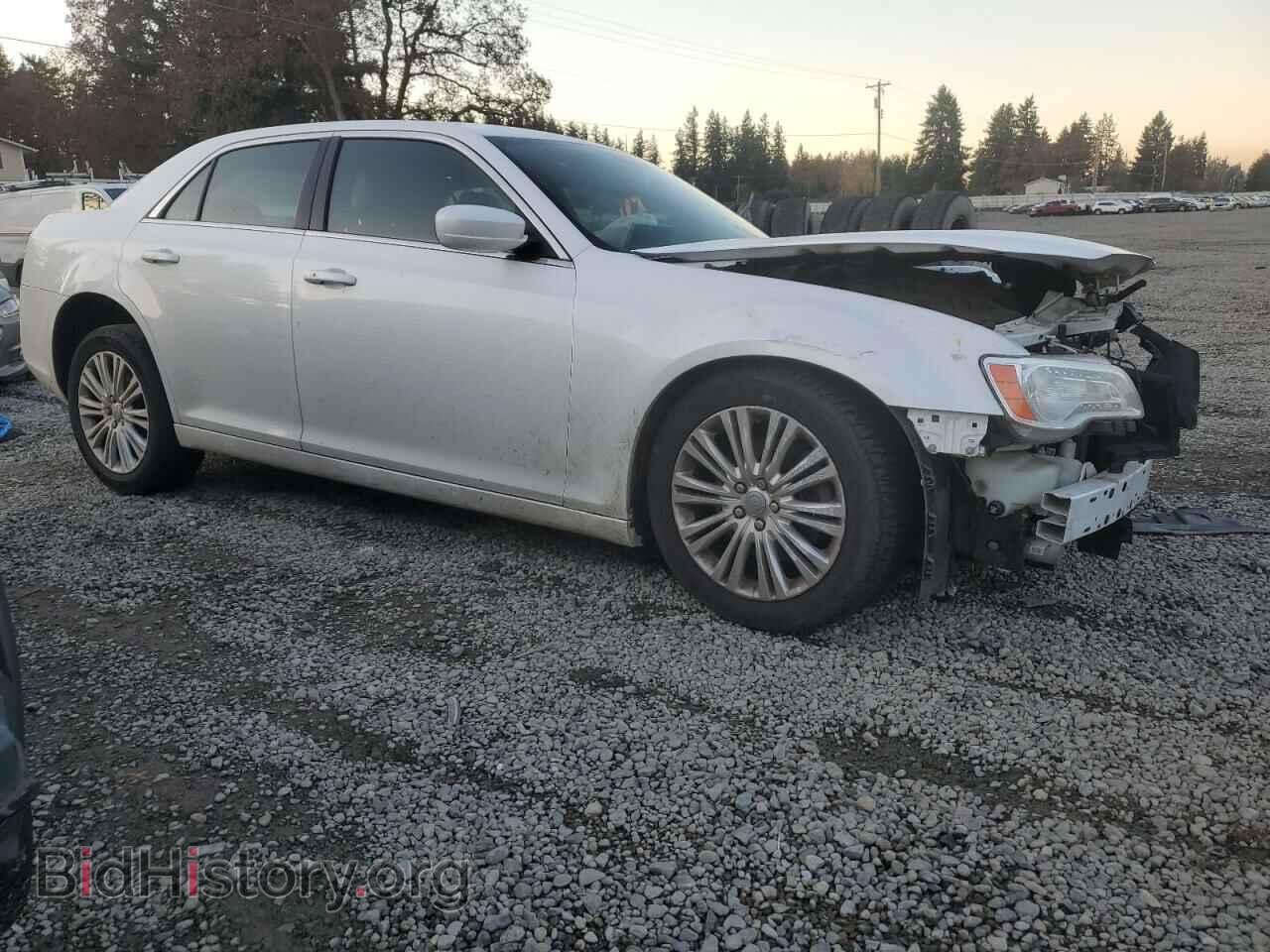 2014 CHRYSLER 300 - VIN: 2C3CCARG0EH352934 - Фото 4