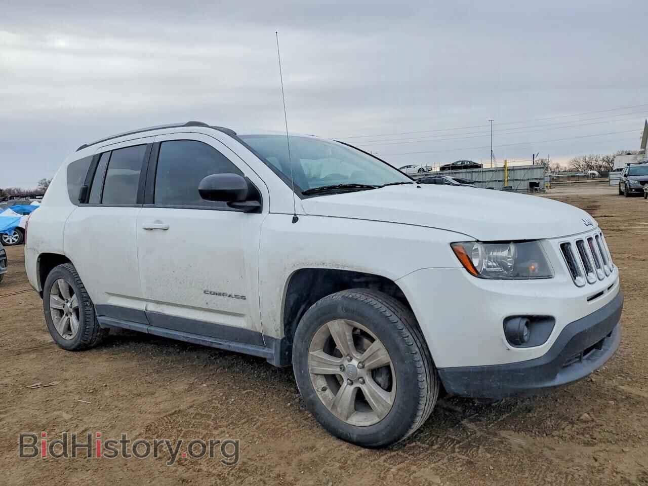2016 JEEP COMPASS - VIN: 1C4NJDBB8GD637732 - Фото 4