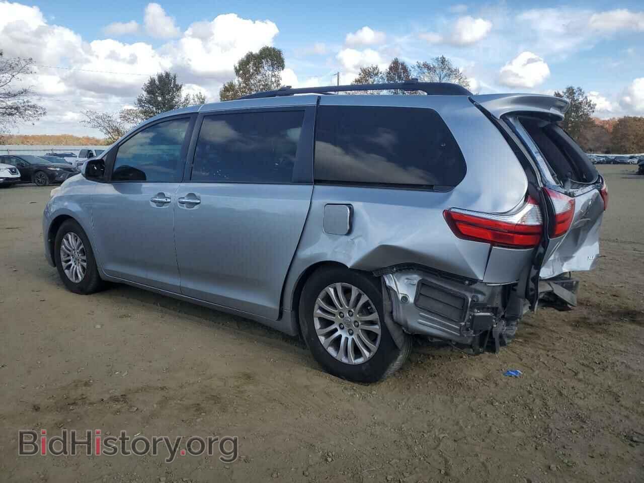 2015 TOYOTA All Models - VIN: 5TDYK3DC2FS574477 - Фото 2