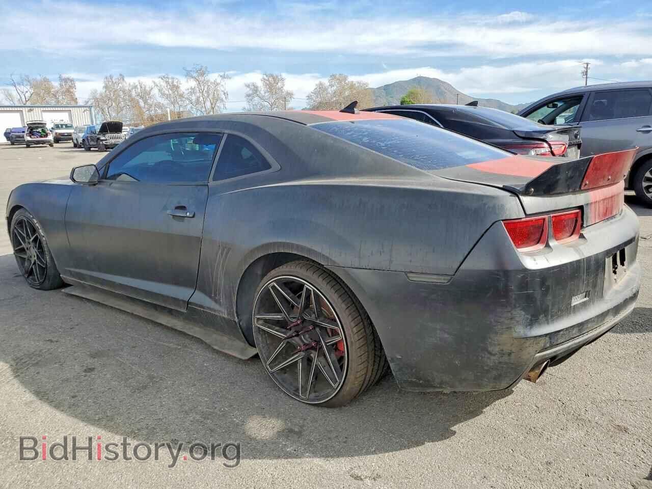 2013 CHEVROLET CAMARO - VIN: 2G1FF1E30D9242177 - Фото 2
