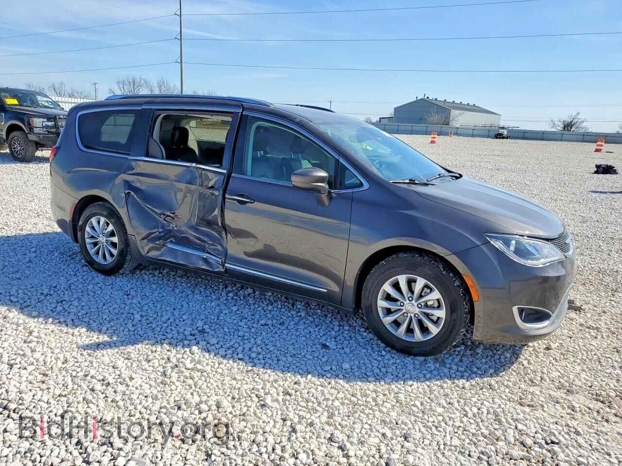 2019 CHRYSLER PACIFICA - VIN: 2C4RC1BG0KR665620 - Photo 4