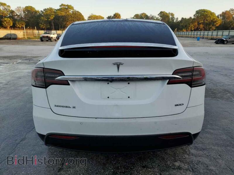 2017 Tesla MODEL X (VIN 5YJXCDE24HF035810) — photo 6 of 13