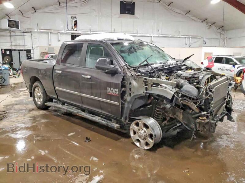 2016 RAM 2500 (VIN 3C6UR5DL9GG319273) — фото 4 из 13