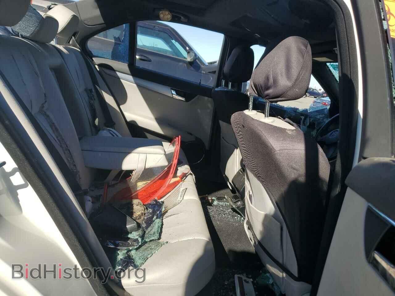 2011 MERCEDES-BENZ C-CLASS - VIN: WDDGF5EB7BF627773 - Фото 10