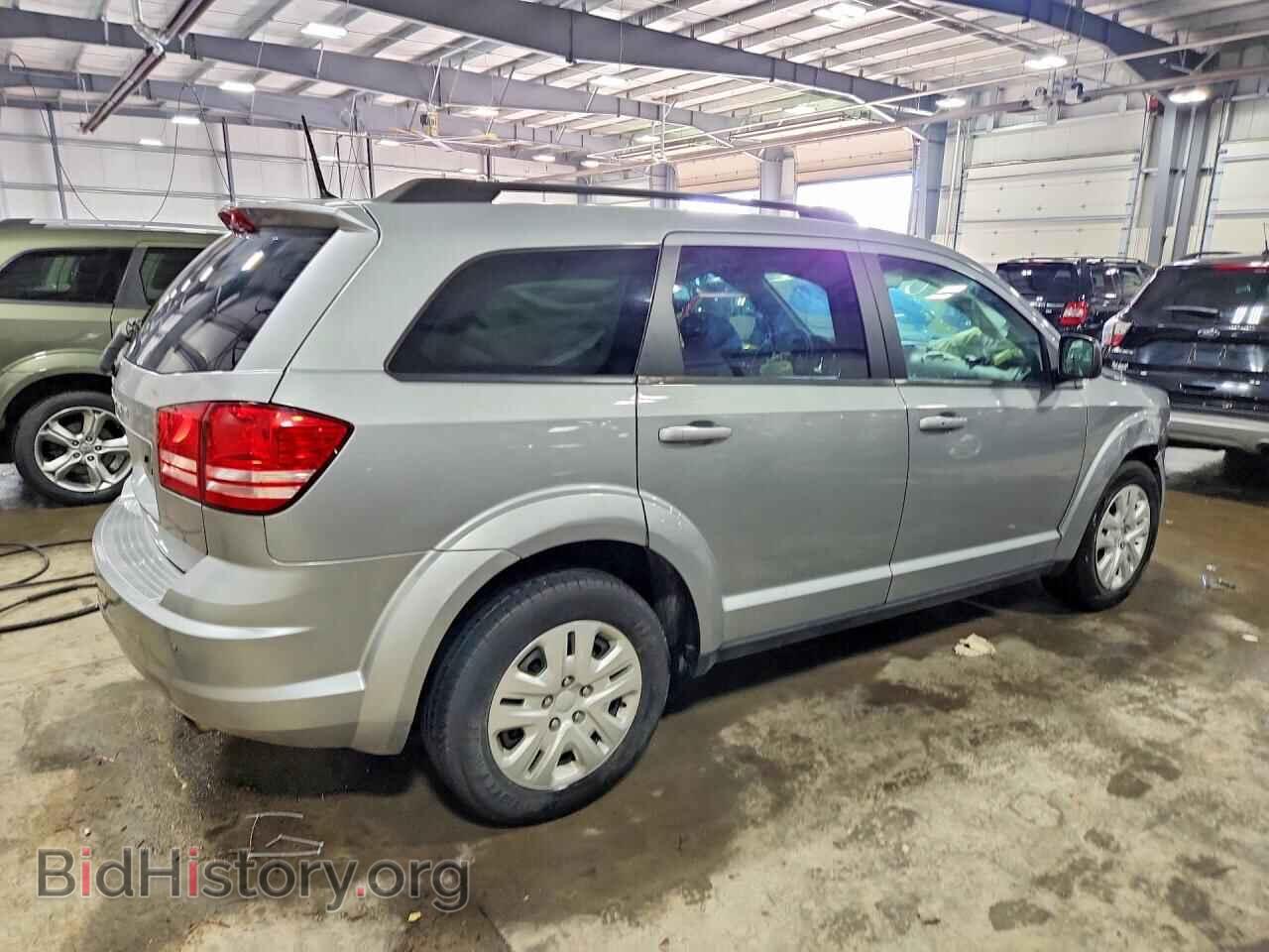 2020 DODGE JOURNEY - VIN: 3C4PDCAB1LT275551 - Фото 3