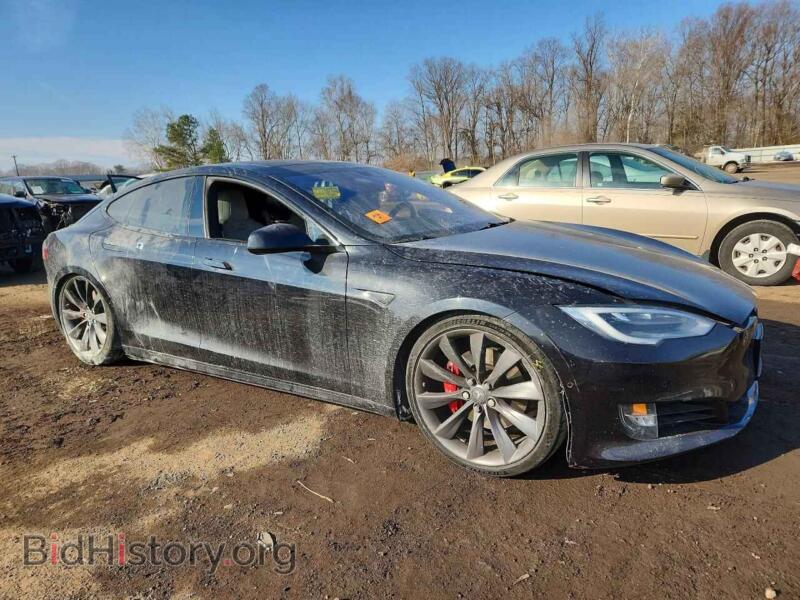 2016 Tesla MODEL S (VIN 5YJSA1E42GF143681) — photo 4 of 13
