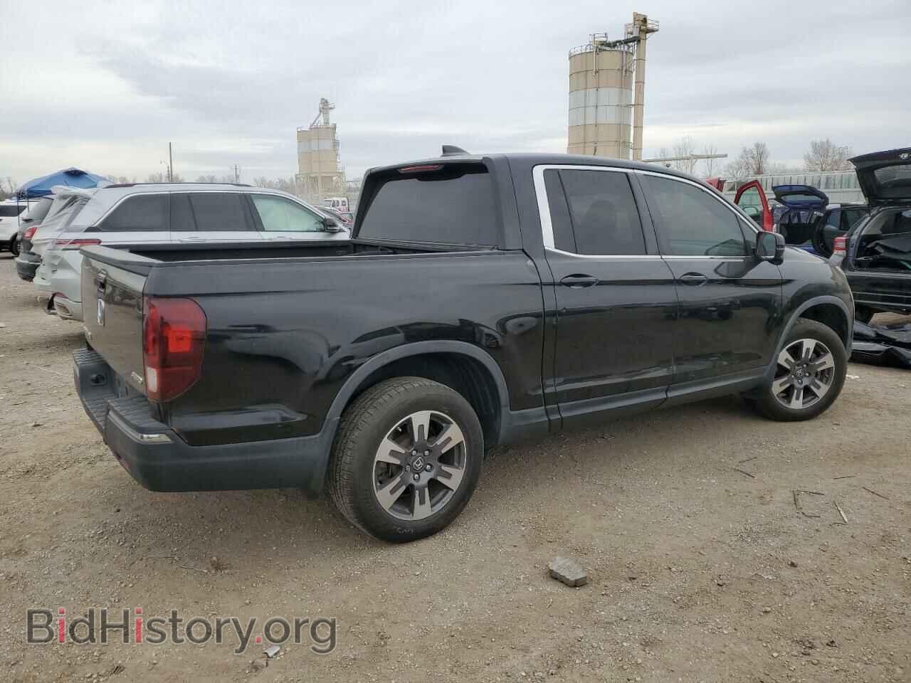 2018 HONDA RIDGELINE - VIN: 5FPYK3F62JB009254 - Фото 3