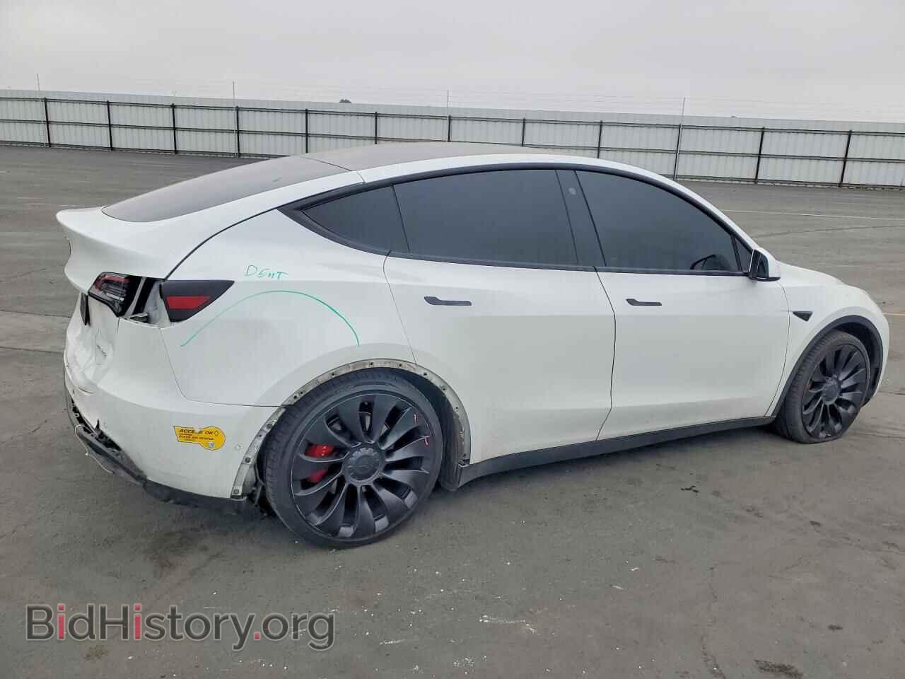 2022 TESLA MODEL Y - VIN: 7SAYGDEF6NF381724 - Фото 3