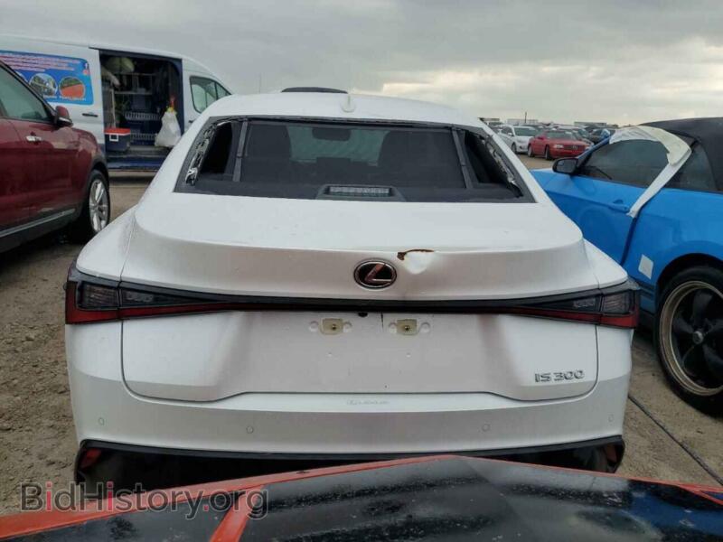 2024 Lexus IS (VIN JTHDA1D20R5131945) — photo 6 of 13