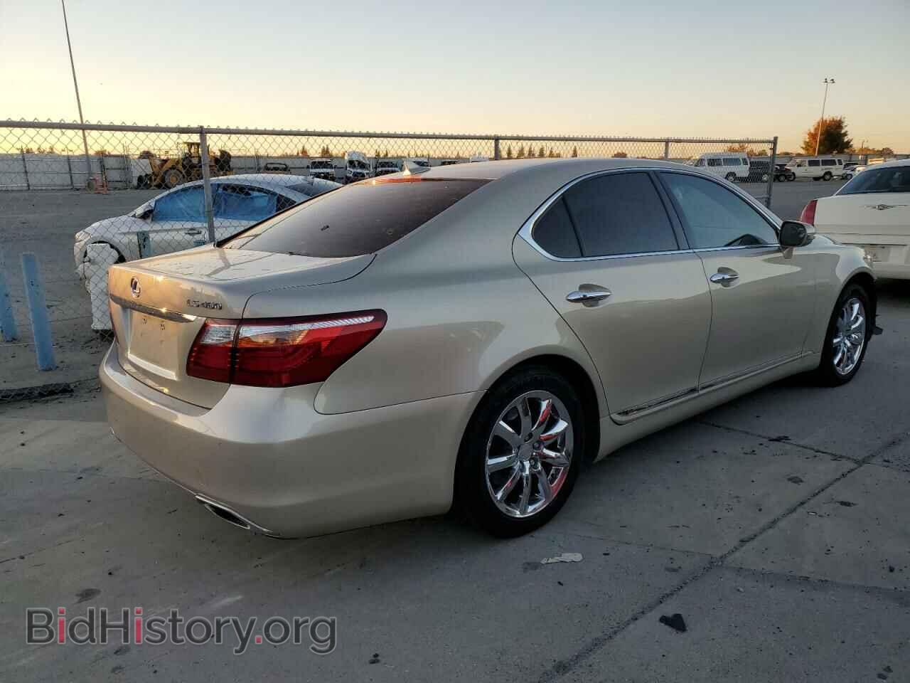 2012 LEXUS LS460 - VIN: JTHBL5EF0C5113575 - Фото 3