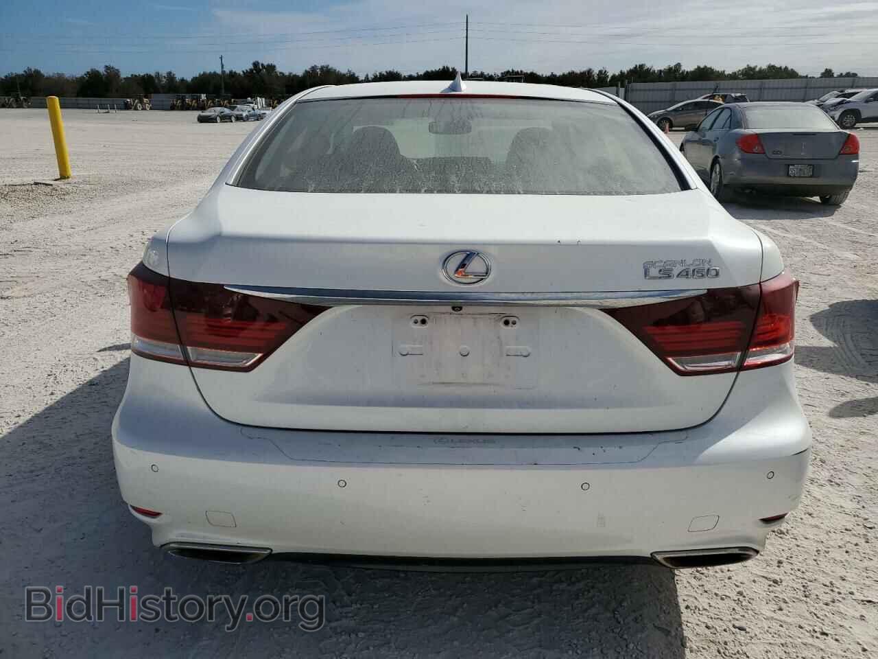 2015 LEXUS LS460 - VIN: JTHBL5EF1F5134813 - Photo 6