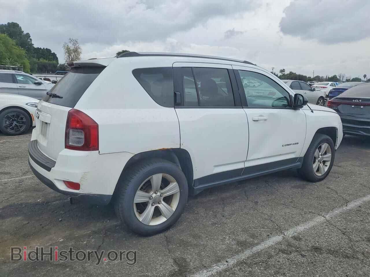 2015 JEEP COMPASS - VIN: 1C4NJDBB7FD218107 - Фото 3