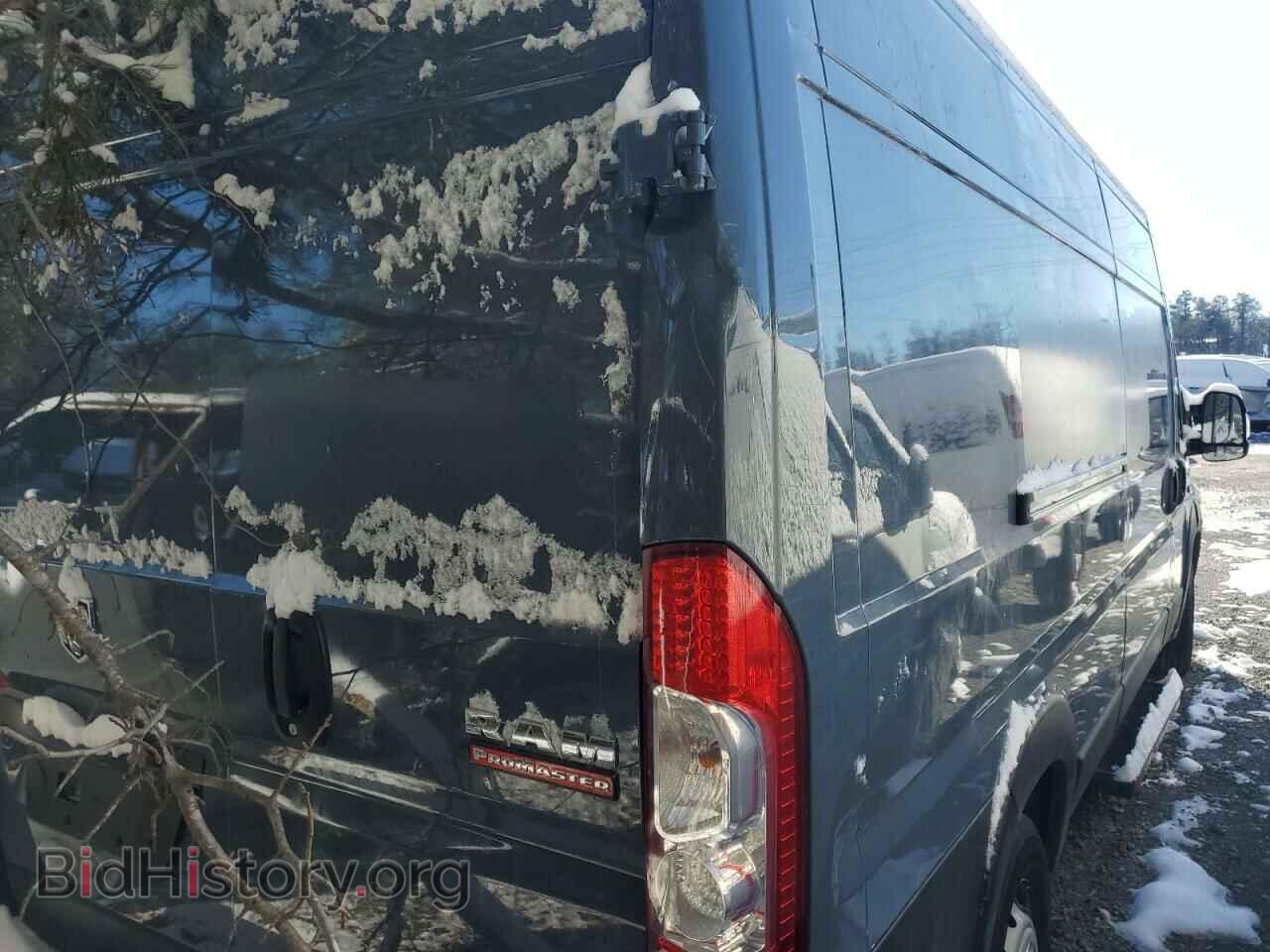 2020 RAM All Models - VIN: 3C6URVJG5LE140189 - Photo 3