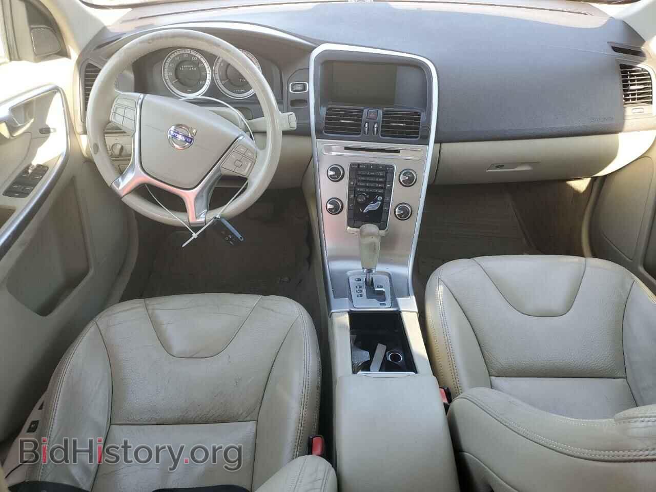 2011 VOLVO XC60 - VIN: YV4940DZ4B2176607 - Фото 8