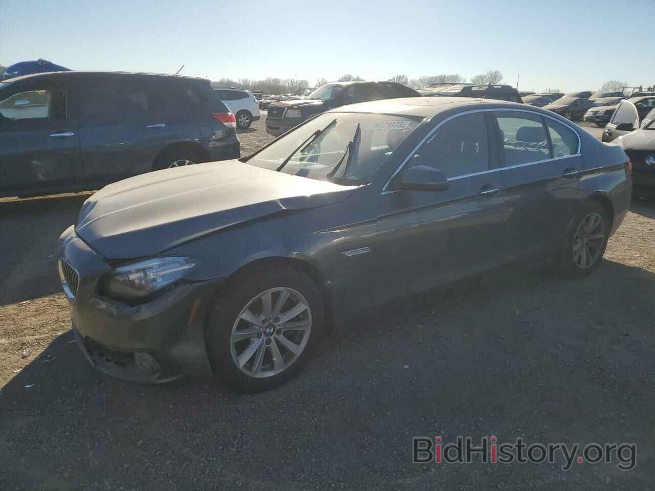 Photo WBA5A7C5XGG150599 - BMW 5 SERIES 2016