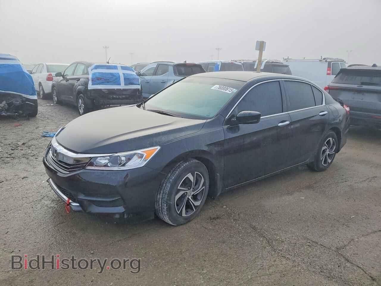 Photo 1HGCR2F32HA287638 - HONDA ACCORD 2017