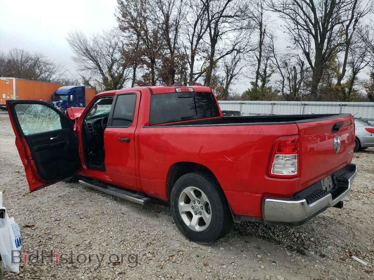 2019 RAM 1500 - VIN: 1C6SRFCT2KN661842 - Фото 2