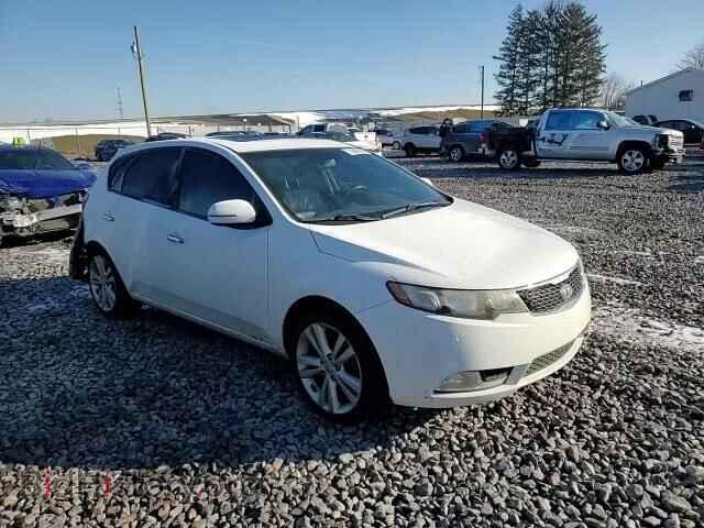 2013 KIA FORTE - VIN: KNAFW5A33D5726083 - Фото 13